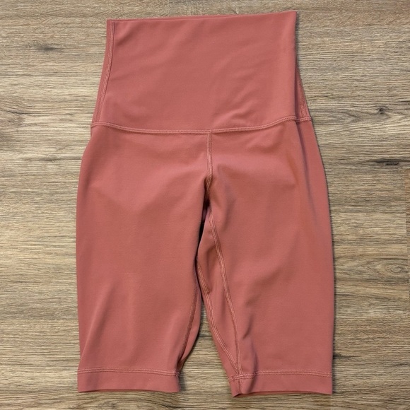 Lululemon Align Super High Rise Shorts Size 2 In Brier Rose 10" - Picture 1 of 6